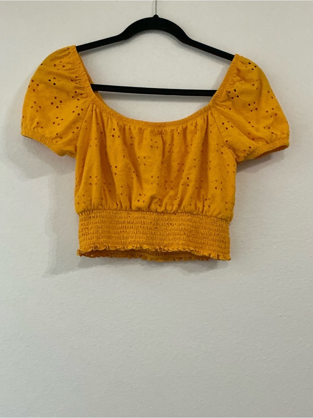 Hollister Smocked Waist Eyelet Embroidery Top Medium - Mustard Puff Sleeve - Picture 3 of 10